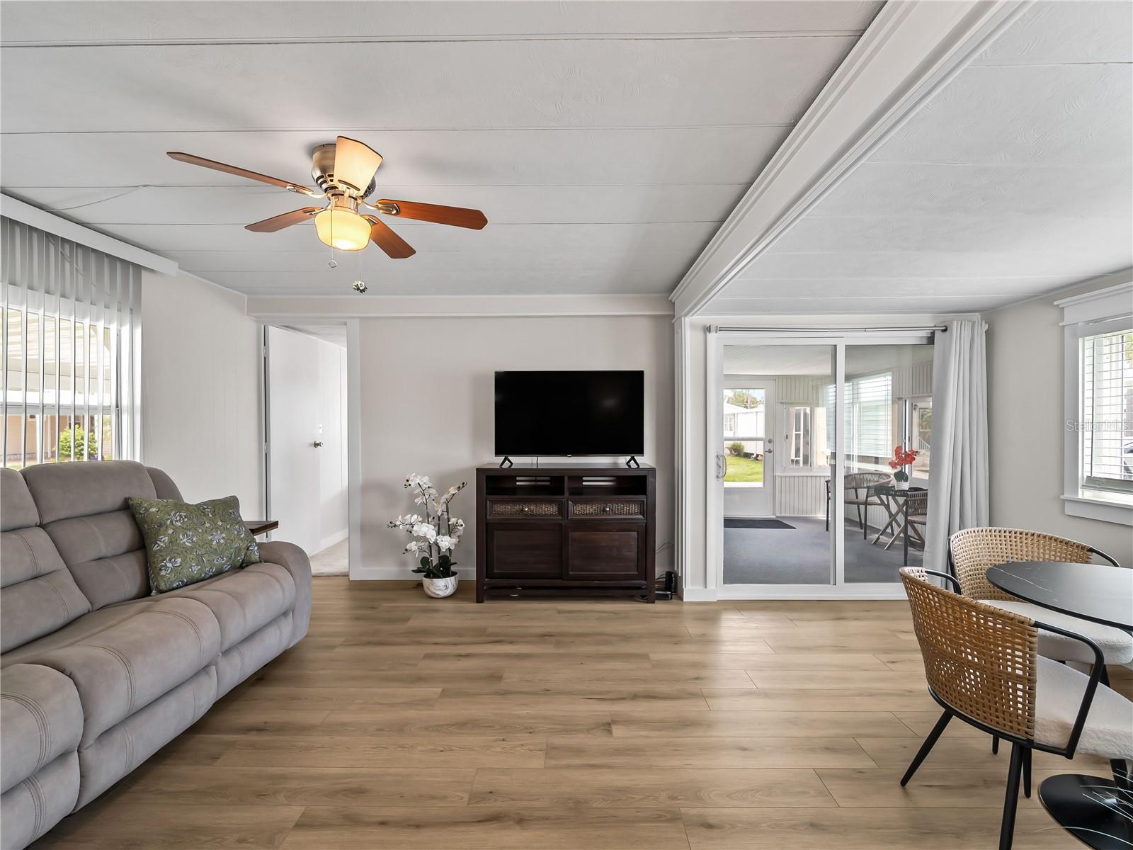 3402 SHINGLE OAK TER — photo 23