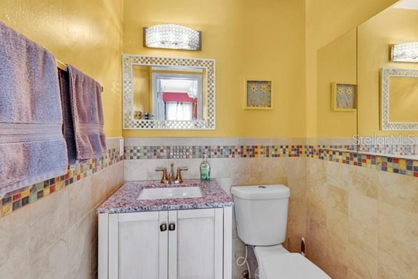 133 STAFFORD CIR — photo 11