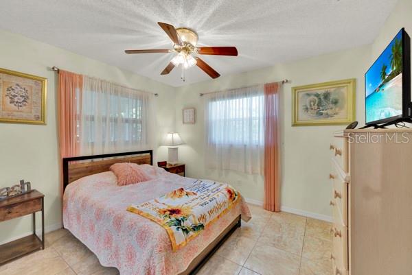 133 STAFFORD CIR — photo 14