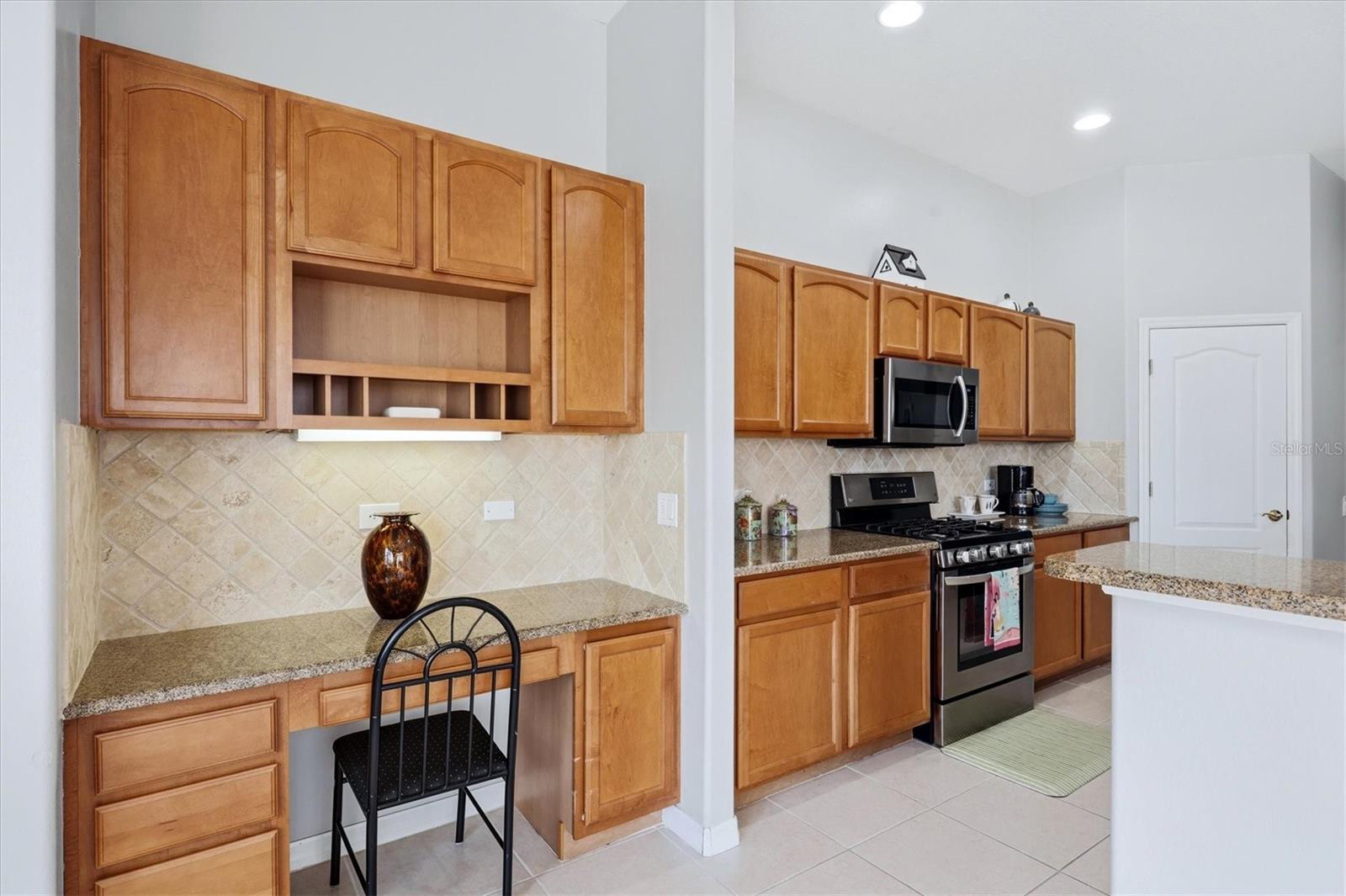 5236 PINE SHADOW LN — photo 22