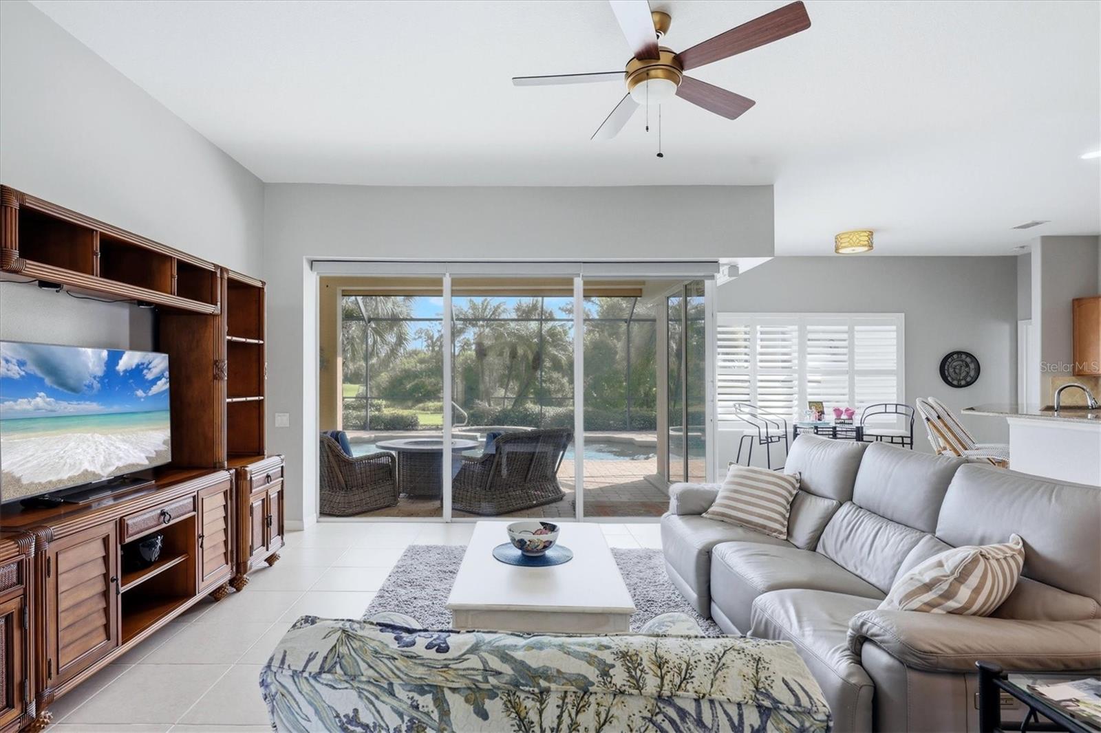 5236 PINE SHADOW LN — photo 12