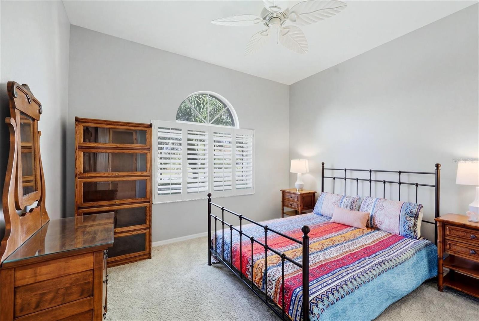 5236 PINE SHADOW LN — photo 33