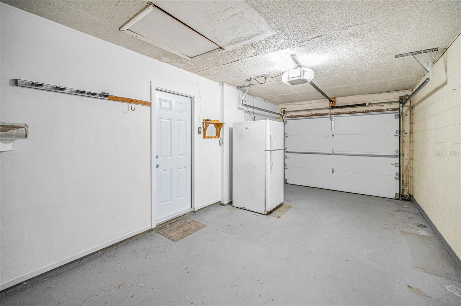 6464 107TH TER N — photo 32