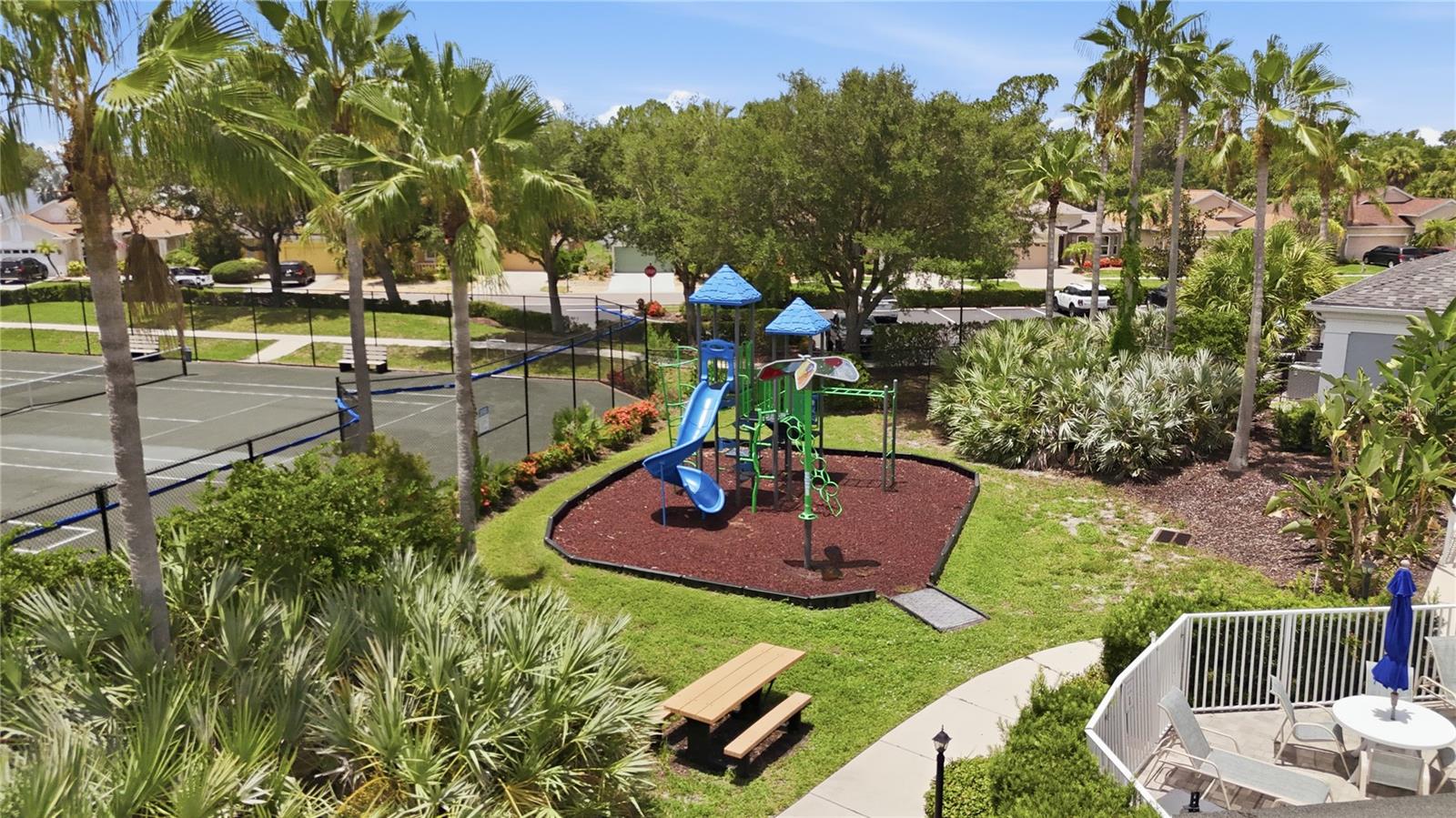 2462 MAGNOLIA CIR — photo 38