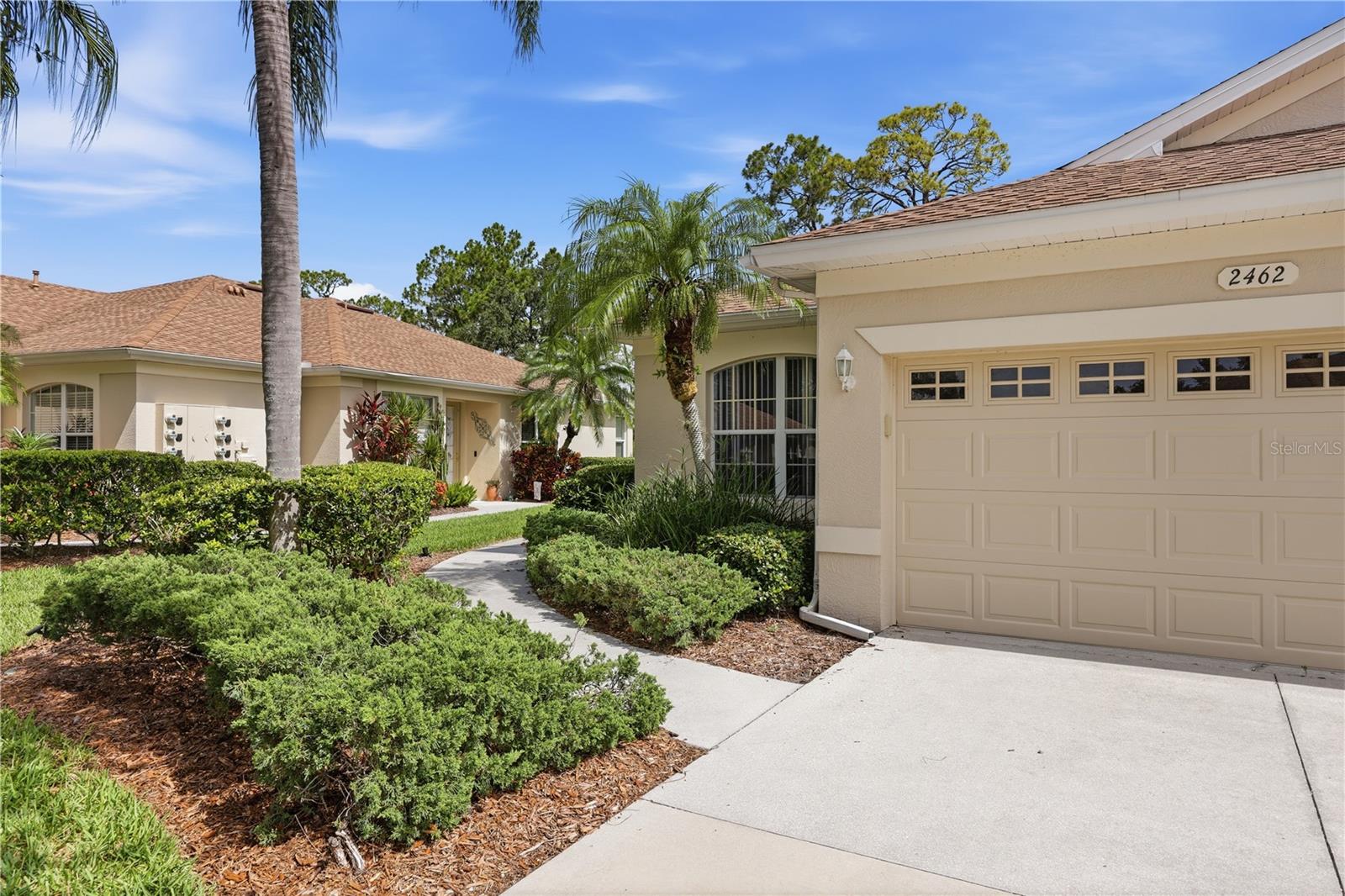 2462 MAGNOLIA CIR — photo 4