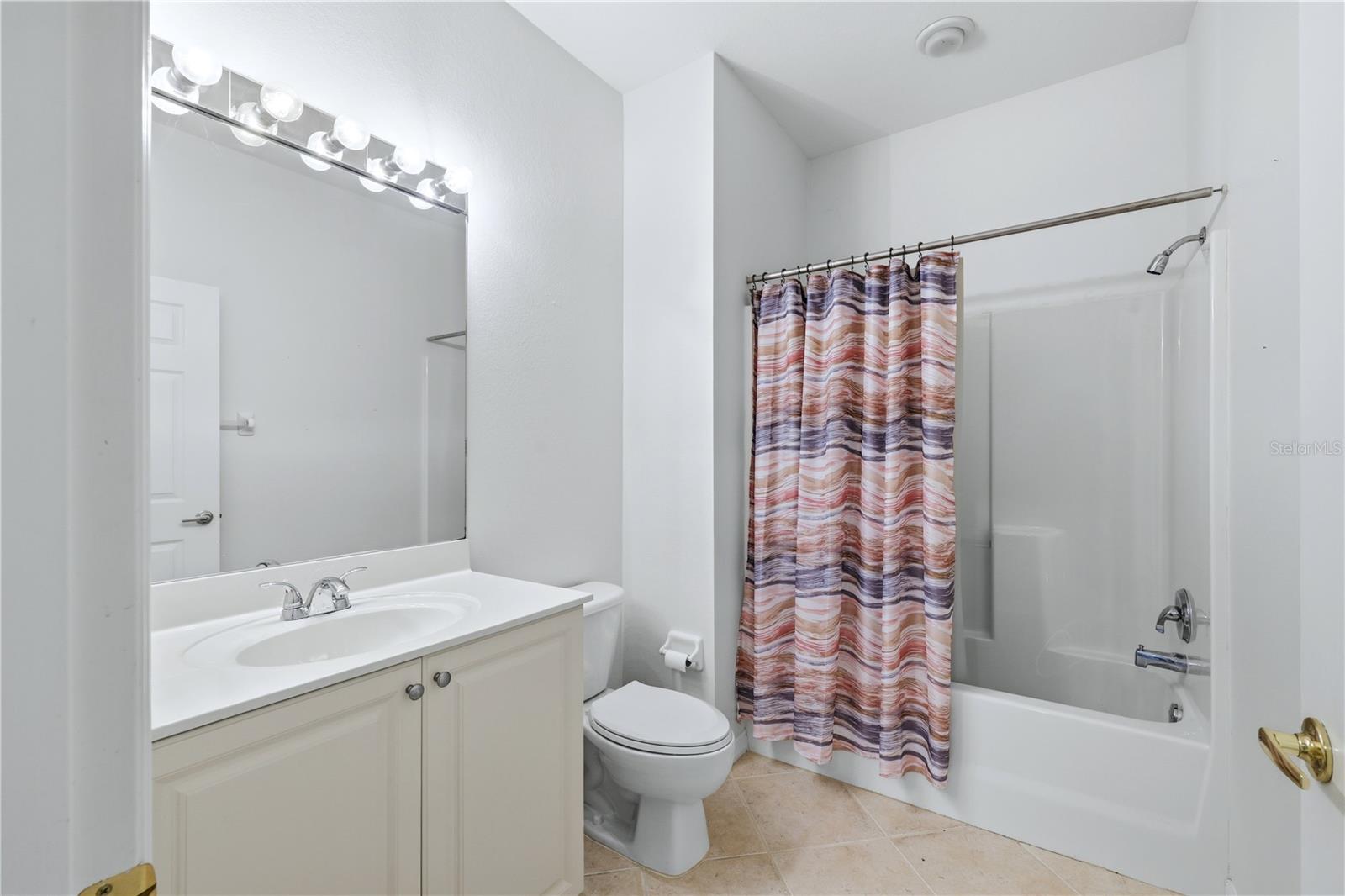 2462 MAGNOLIA CIR — photo 22