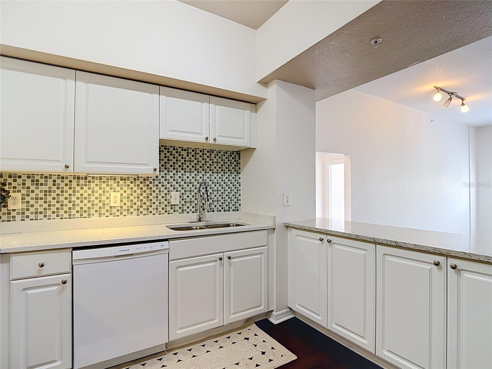 501 S MOODY AVE #1139B — photo 5