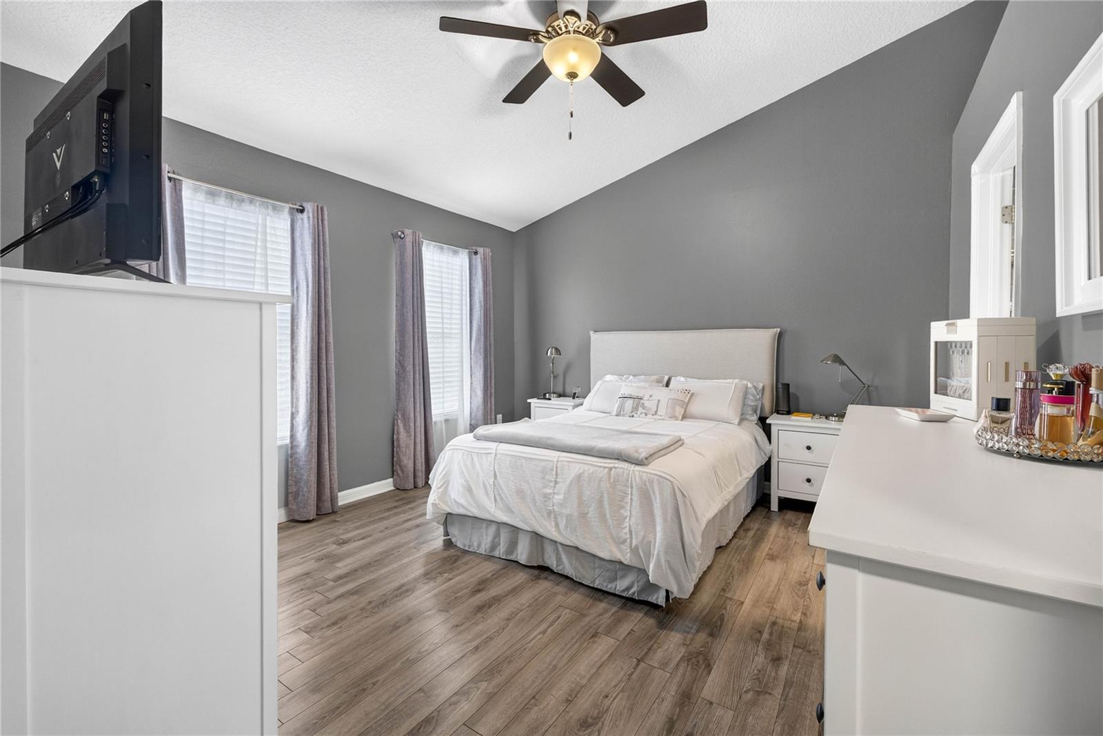 12315 COUNTRY WHITE CIR — photo 22