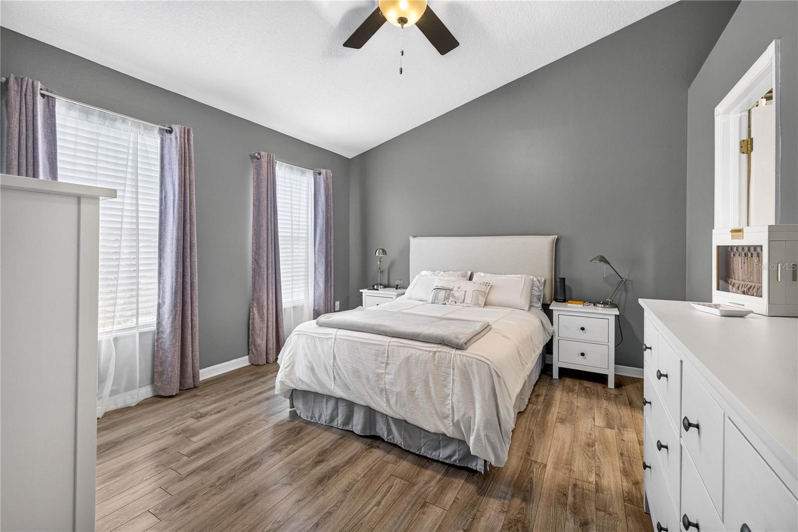 12315 COUNTRY WHITE CIR — photo 23