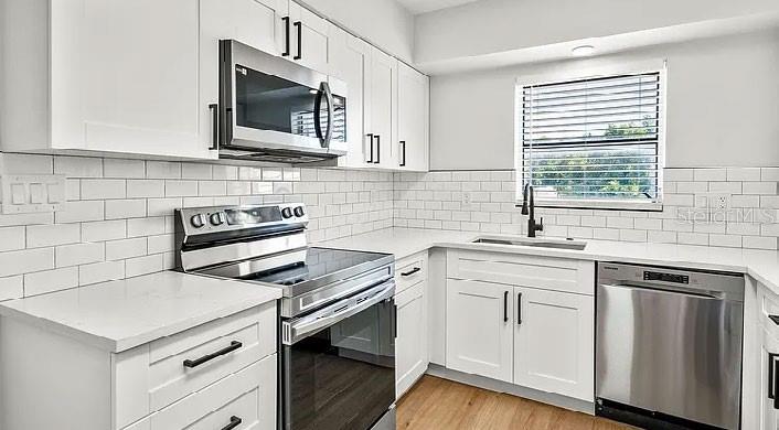 300 S NIMBUS AVE — photo 8