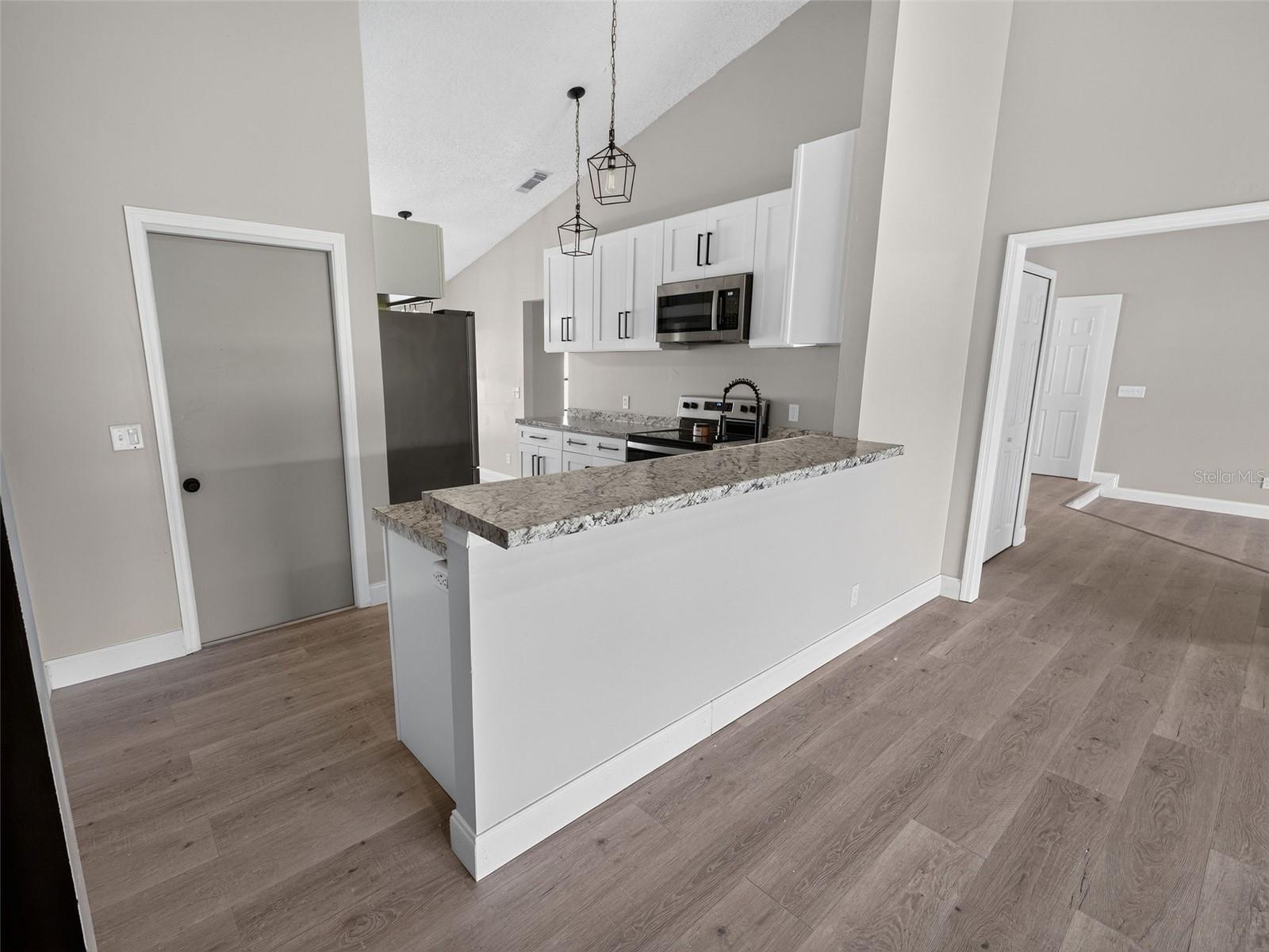 10428 TARA DR — photo 14