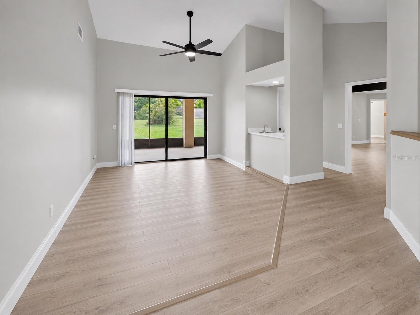 10428 TARA DR — photo 7