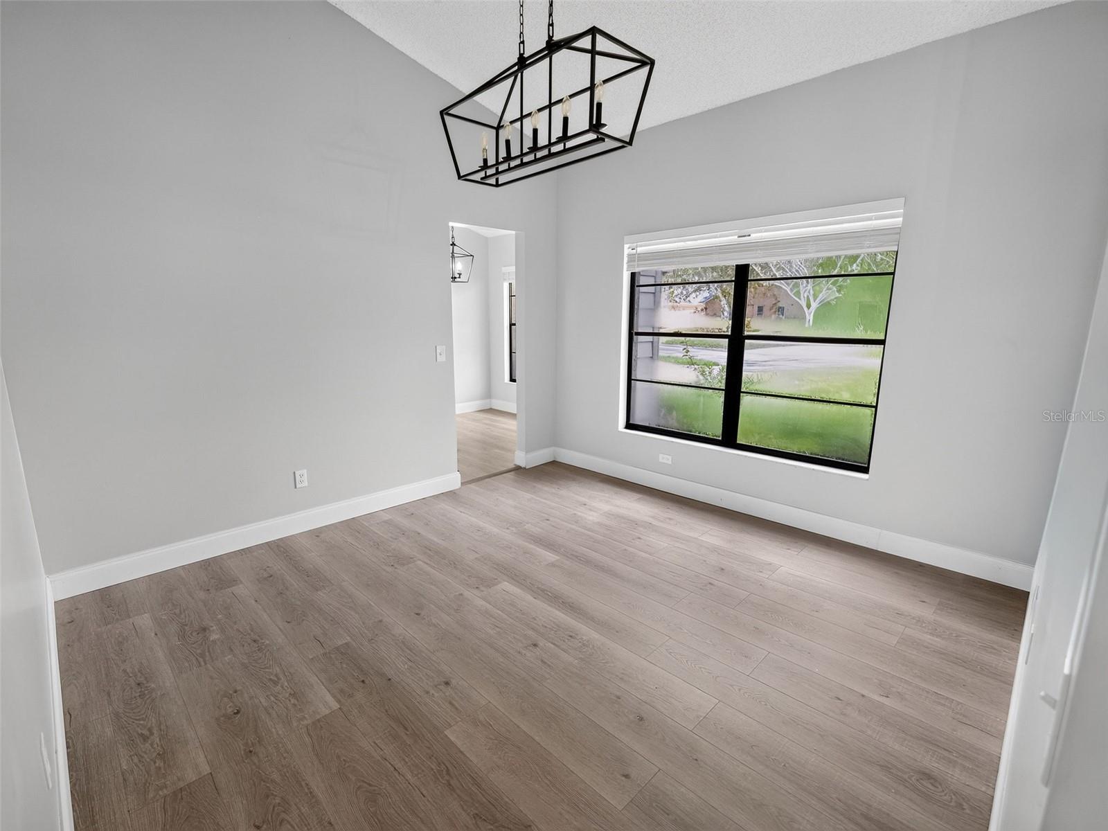 10428 TARA DR — photo 16