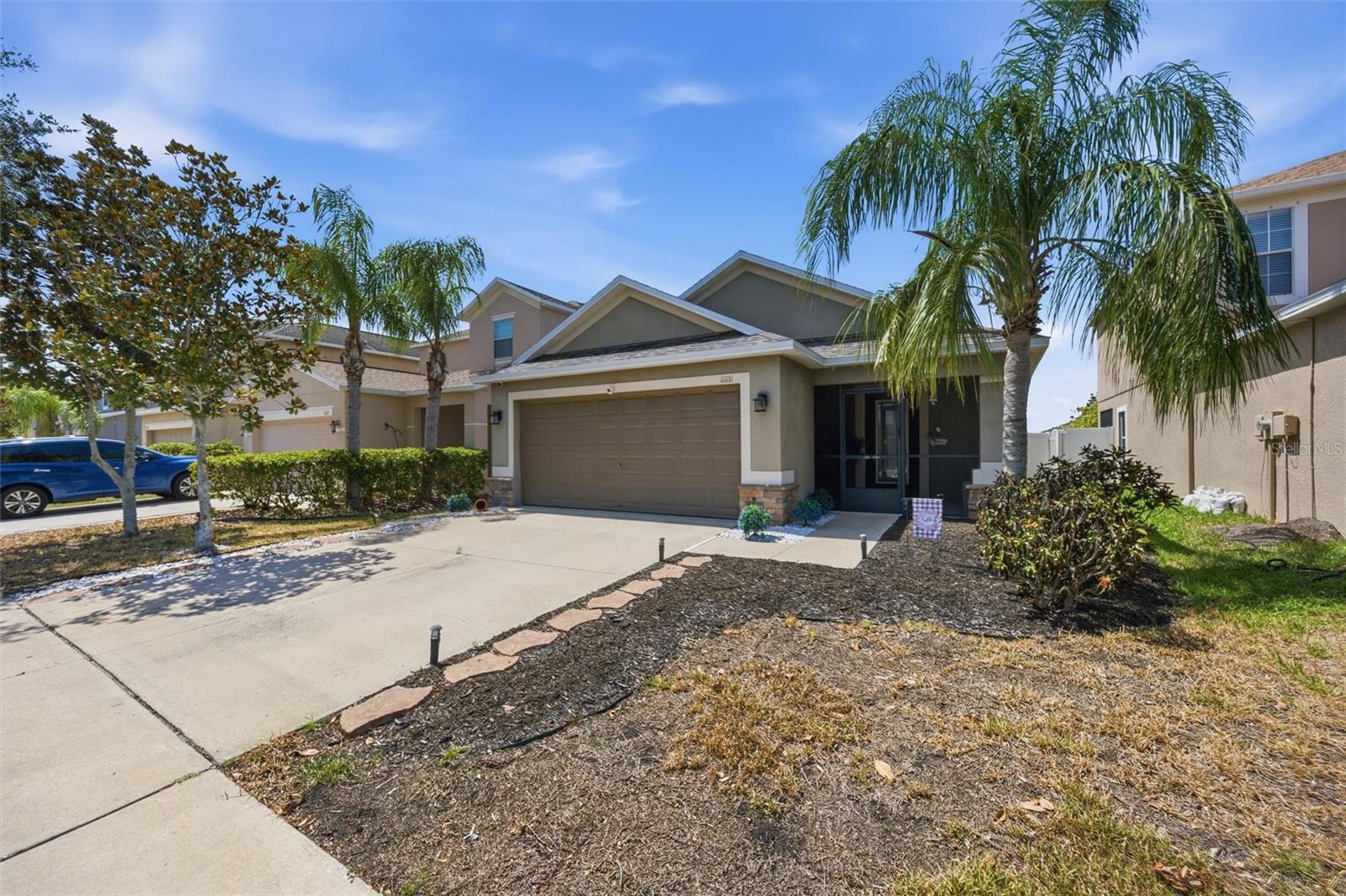 1111 SEMINOLE SKY DR — photo 2