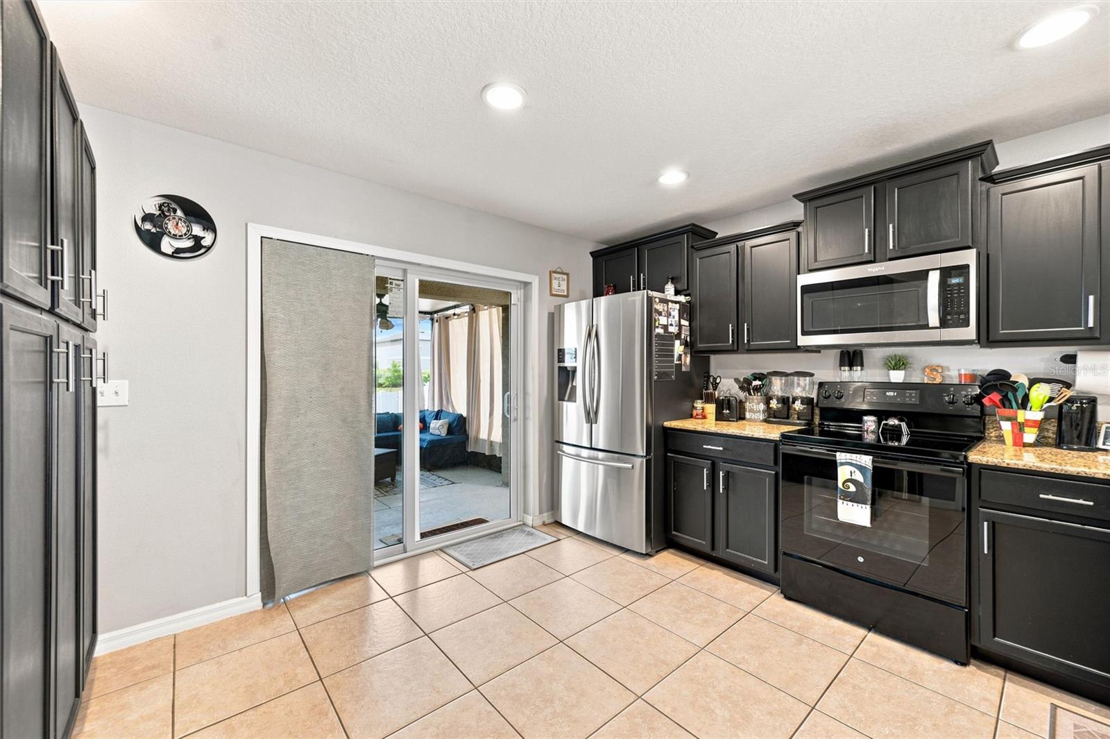1111 SEMINOLE SKY DR — photo 17
