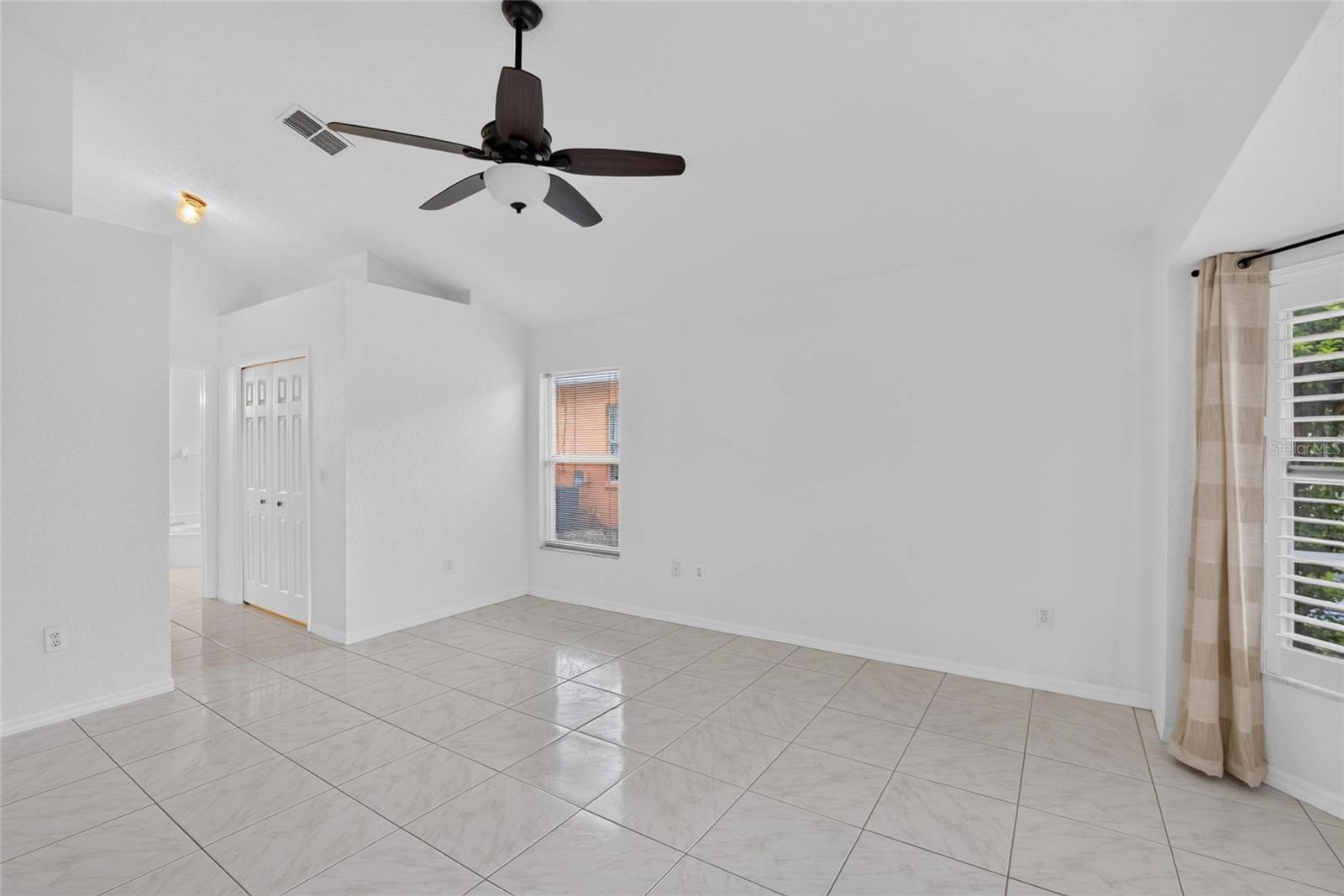 3212 CONCORD WAY — photo 44