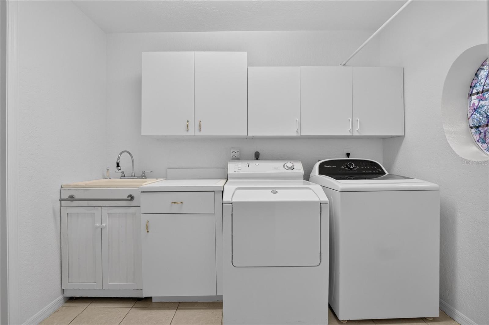 3212 CONCORD WAY — photo 38