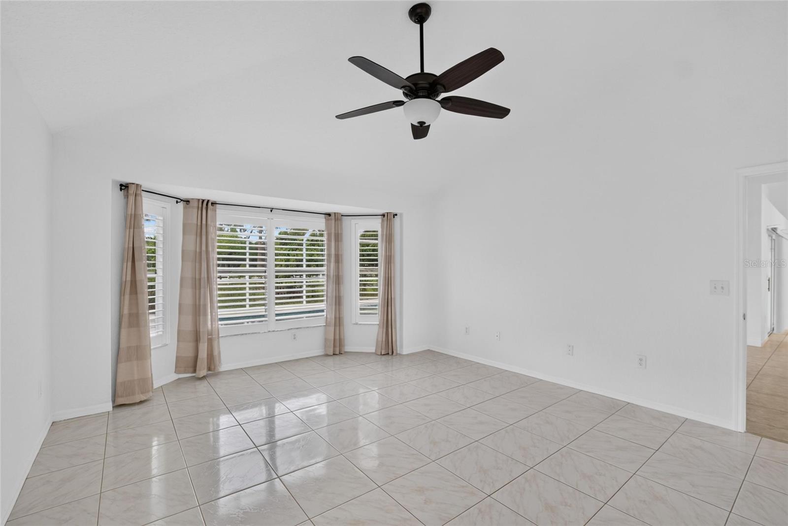 3212 CONCORD WAY — photo 42