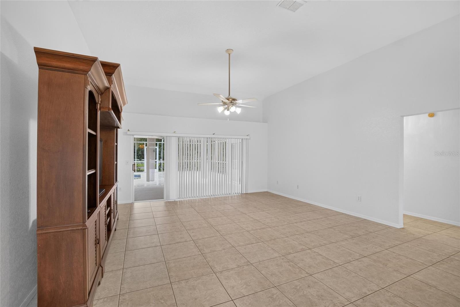 3212 CONCORD WAY — photo 23