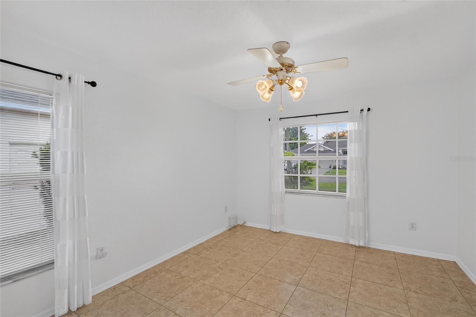 3212 CONCORD WAY — photo 27