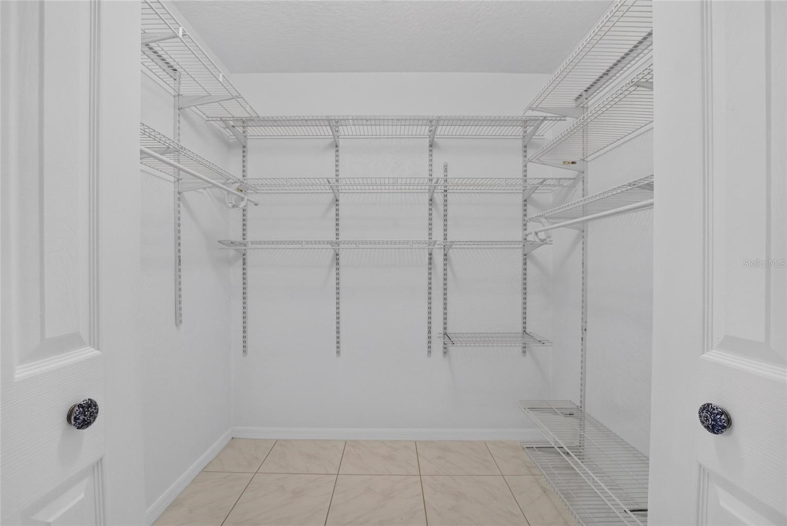 3212 CONCORD WAY — photo 46