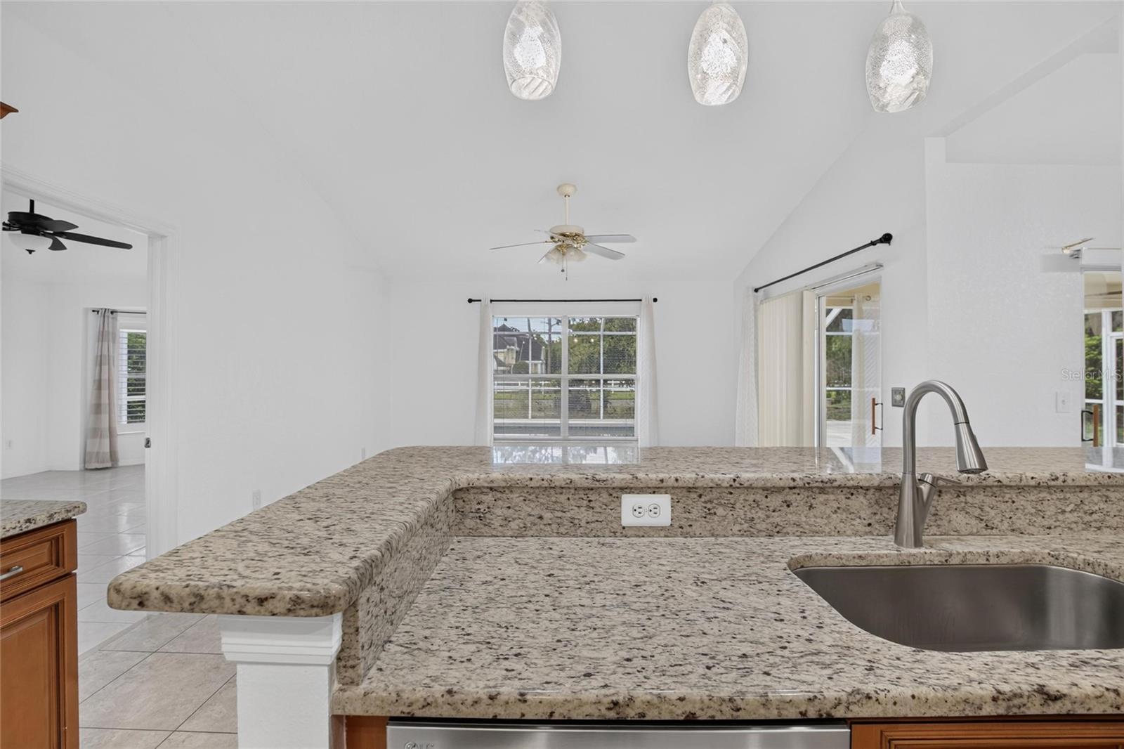 3212 CONCORD WAY — photo 16