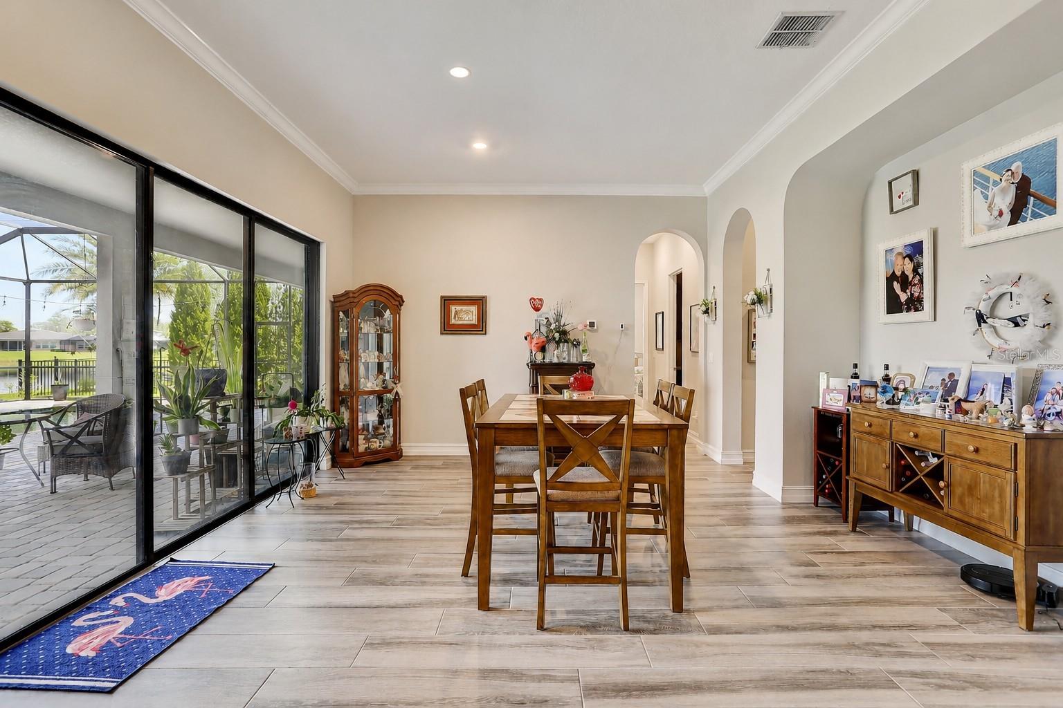 18014 WOODLAND VIEW DR — photo 32