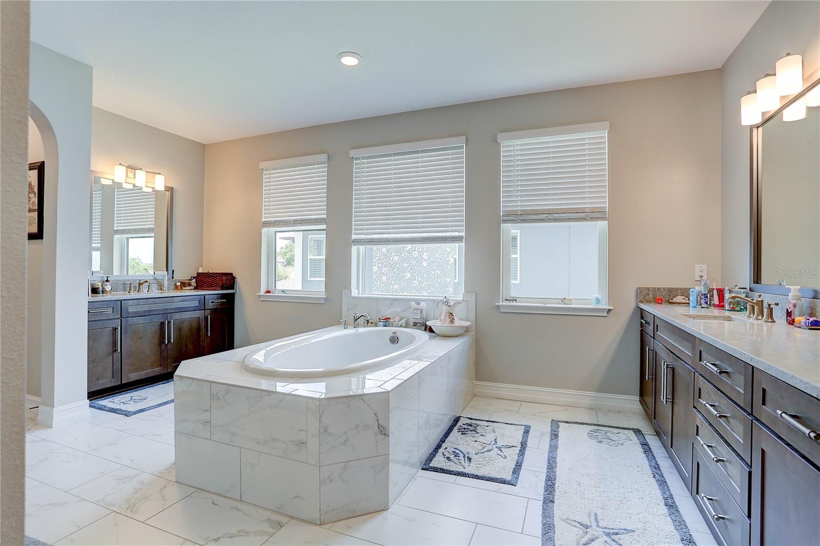 18014 WOODLAND VIEW DR — photo 41
