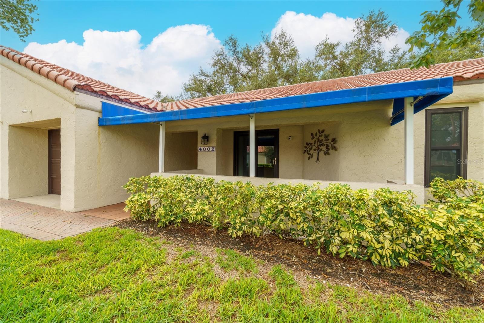 4002 87TH TER N — photo 36