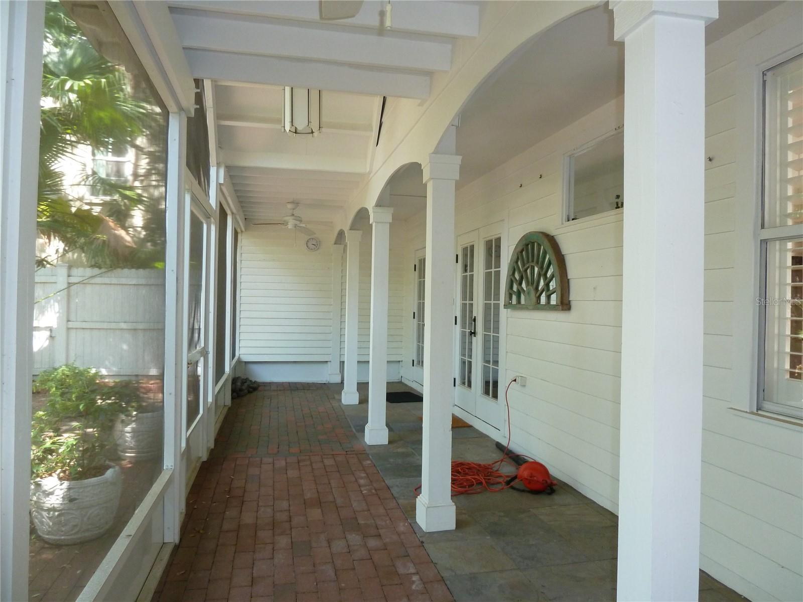 3302 W VILLA ROSA ST — photo 3