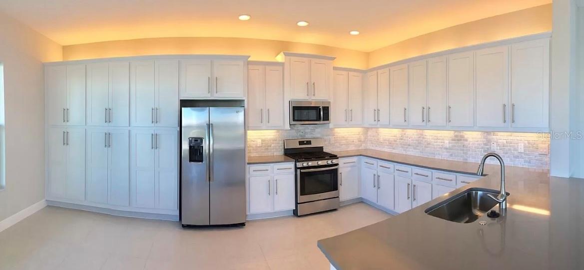 30791 LINDENTREE DR — photo 4