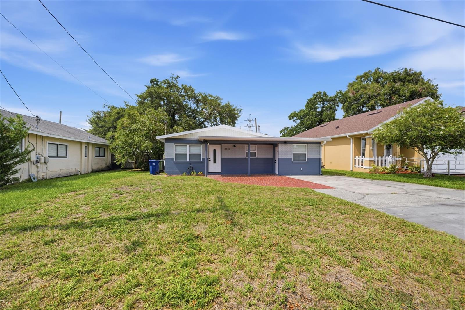 3147 W CORDELIA ST — photo 2