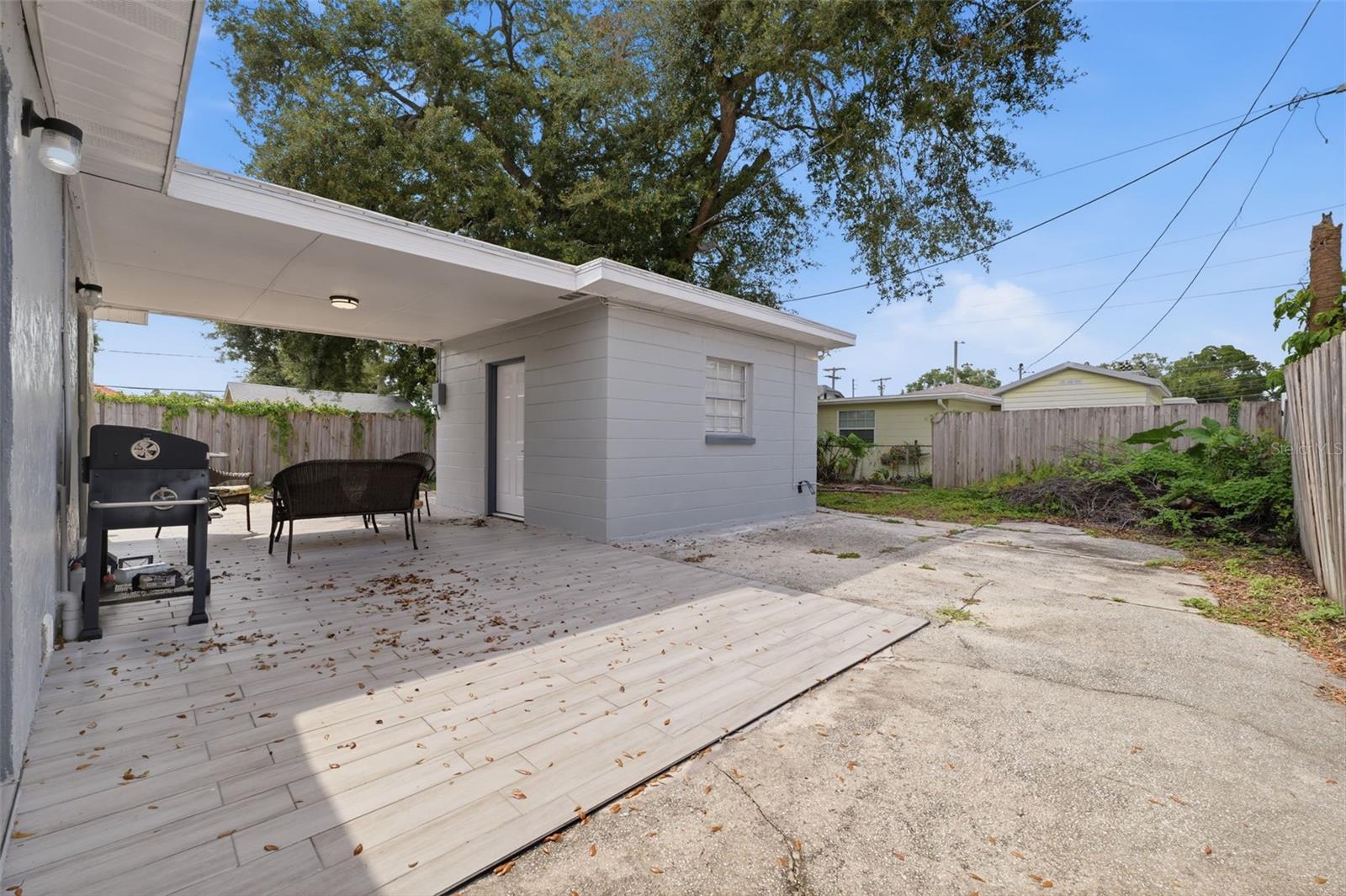 3147 W CORDELIA ST — photo 34