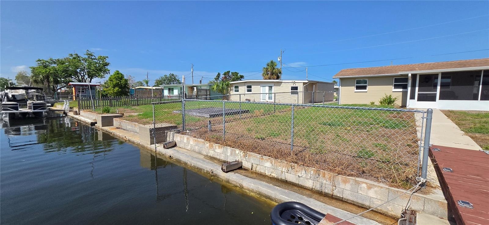 13324 CAROL DR — photo 30