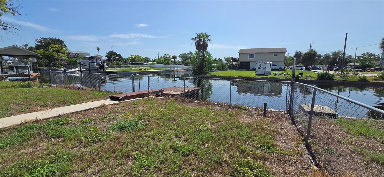 13324 CAROL DR — photo 39