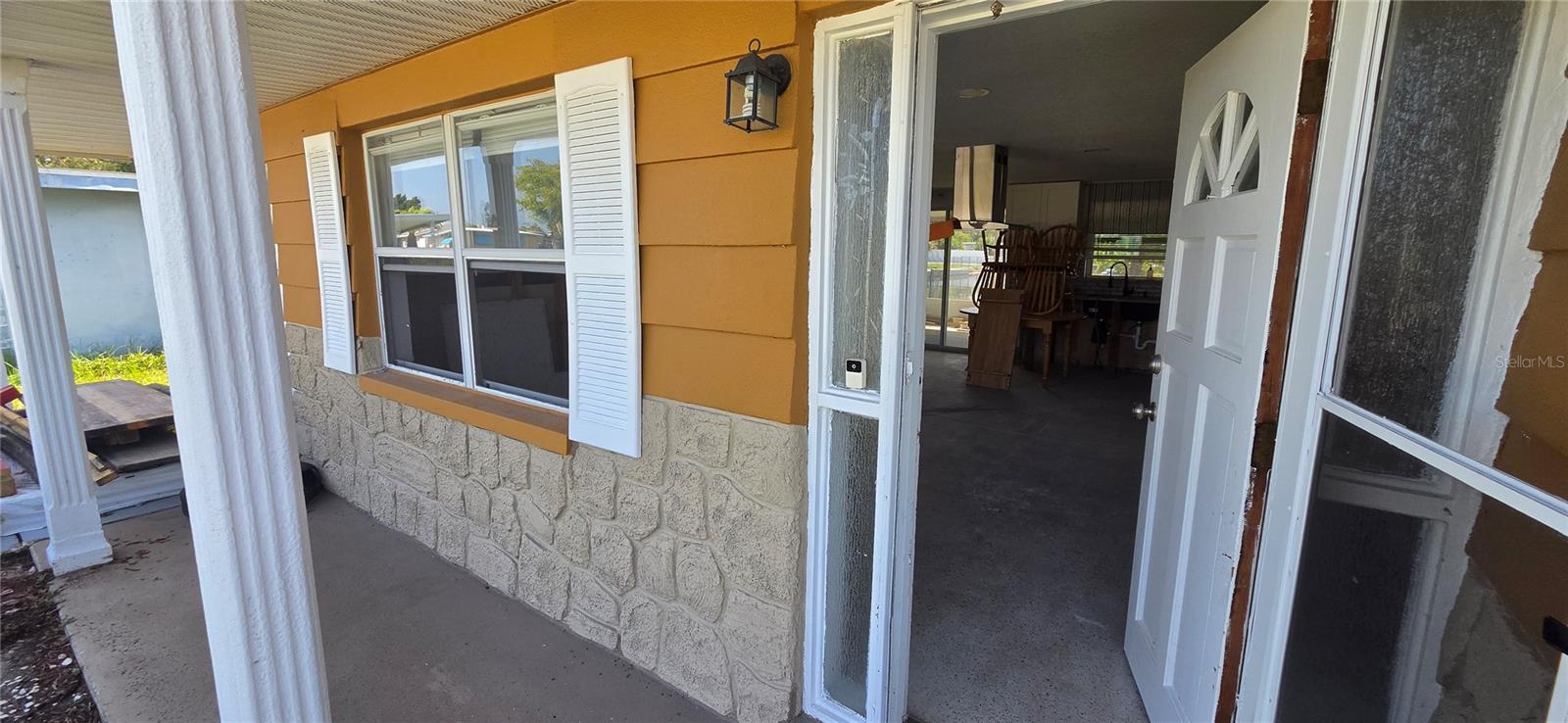13324 CAROL DR — photo 6