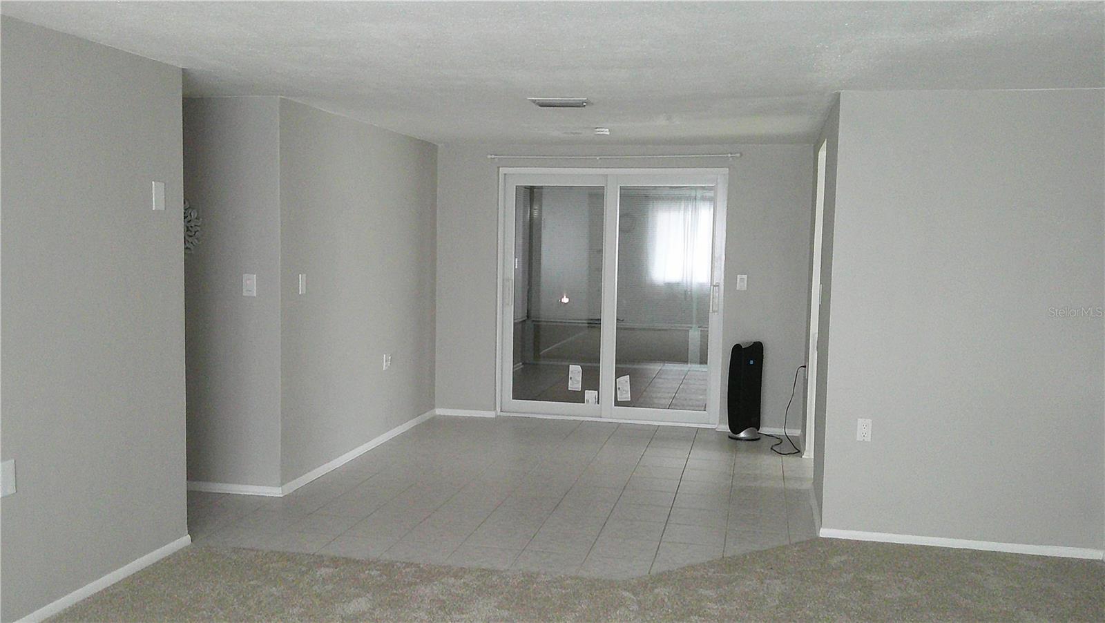 1203 CHANCELLOR DR — photo 3