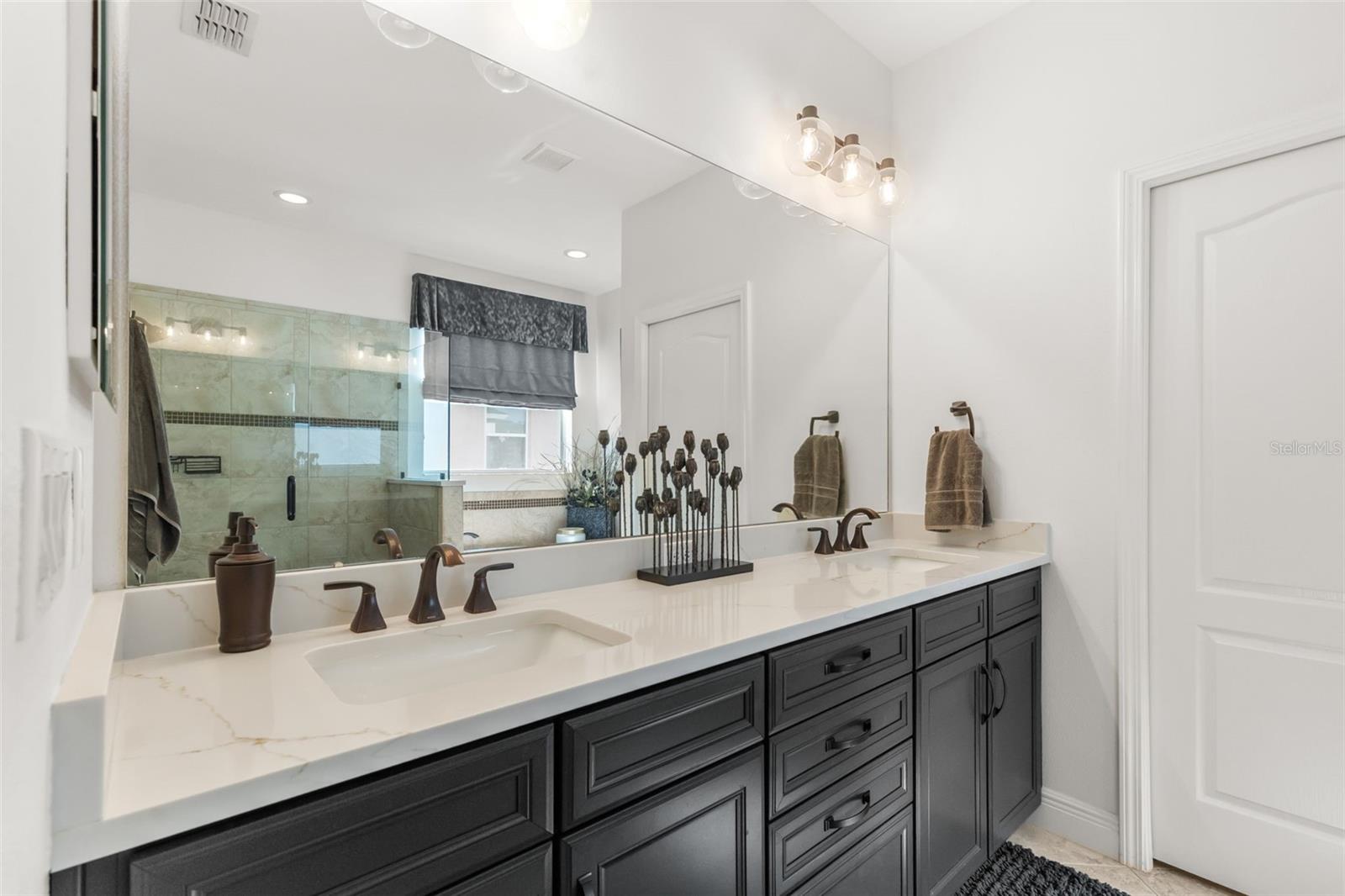 13627 ARTESA BELL DR — photo 34