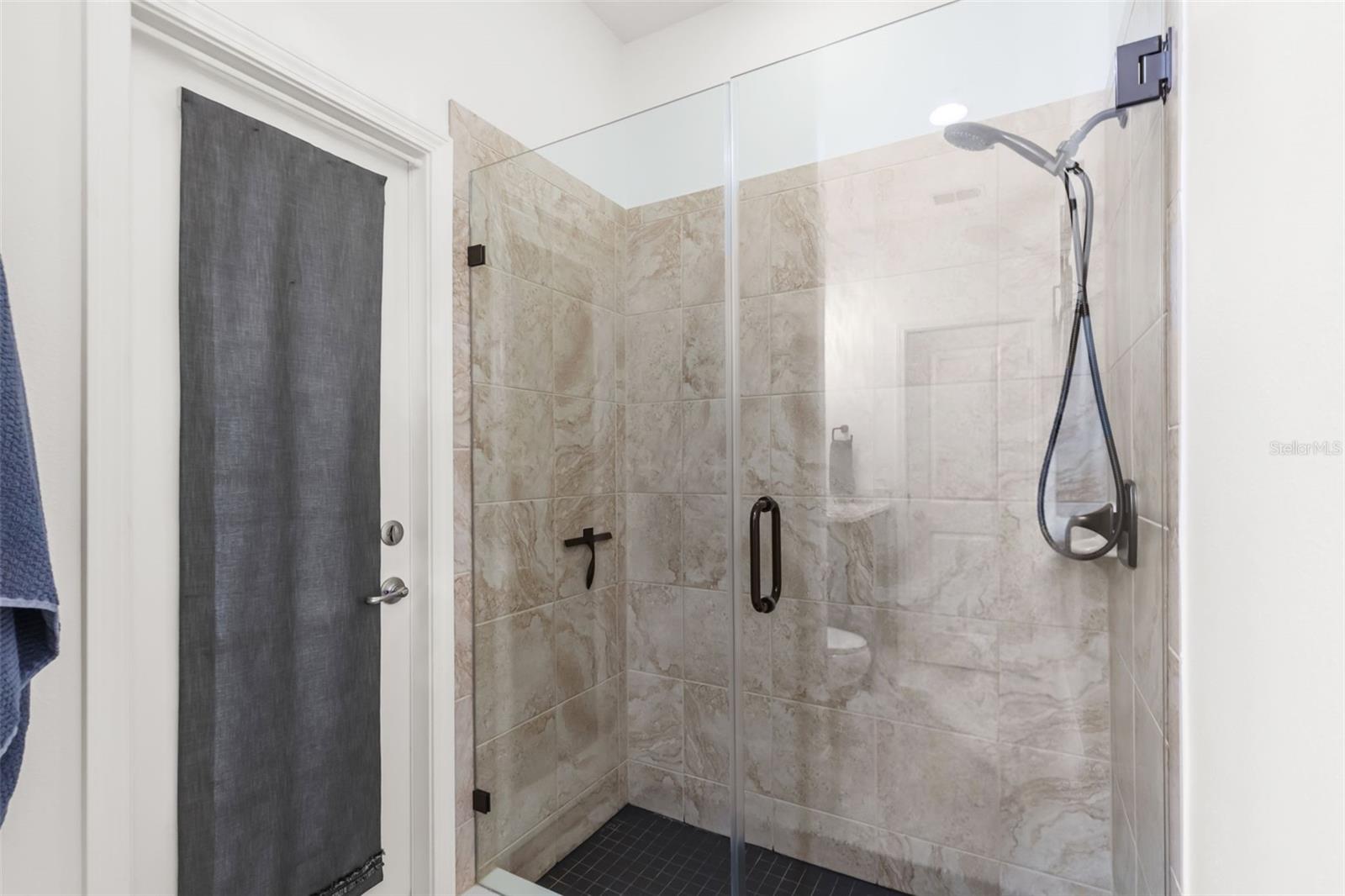 13627 ARTESA BELL DR — photo 46