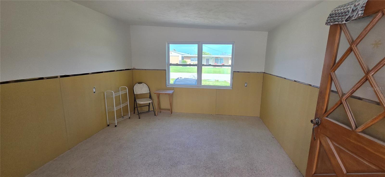 13320 CAROL DR — photo 23