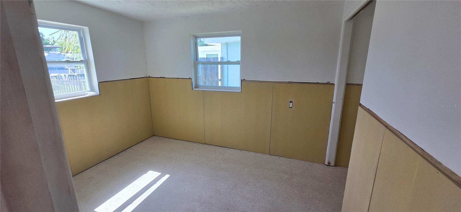 13320 CAROL DR — photo 16