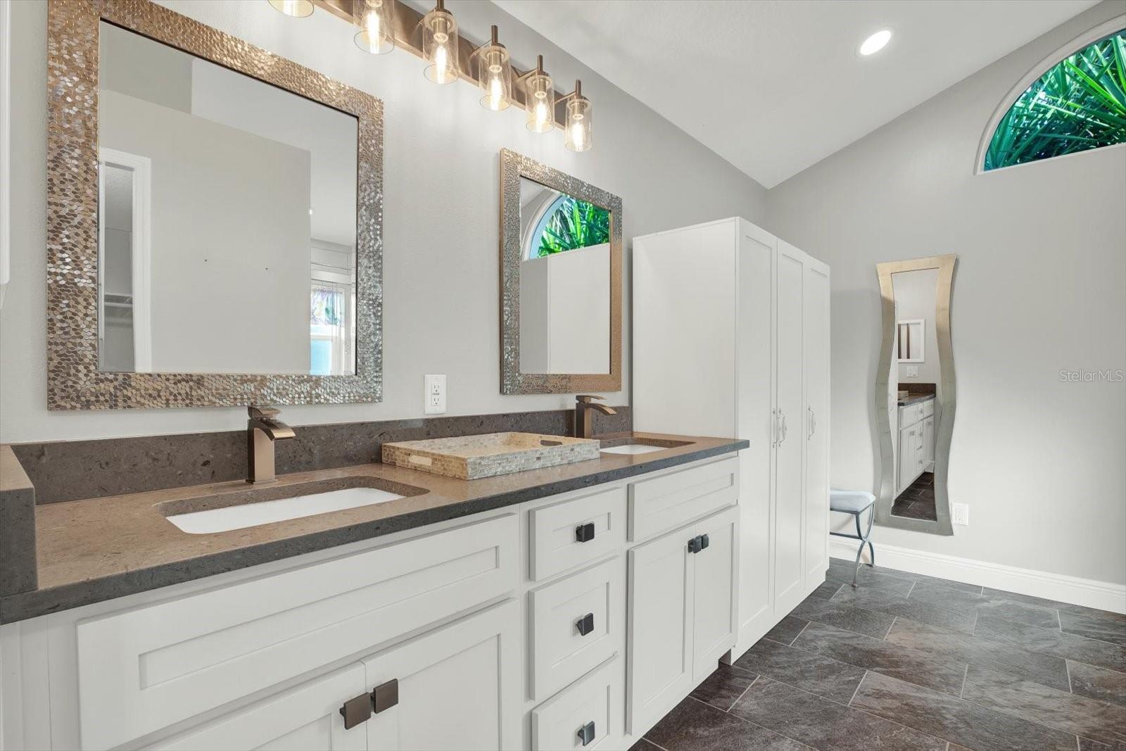 5924 WILLOW CREEK CT — photo 12