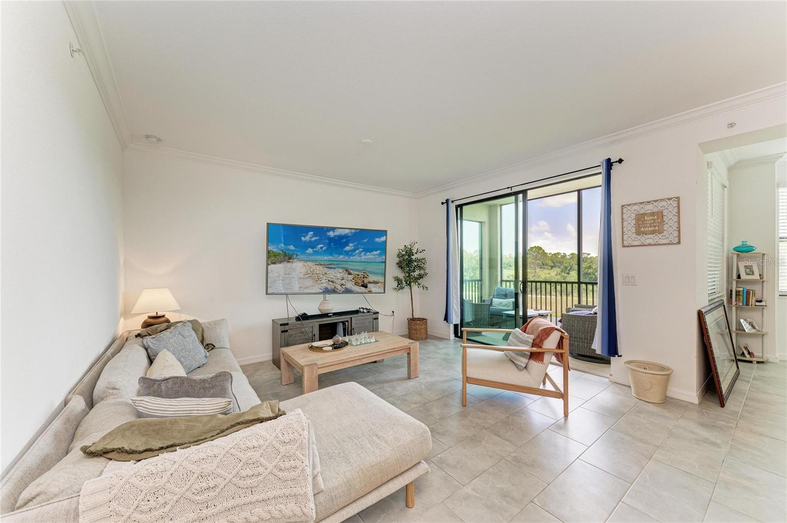 18008 GAWTHROP DR #302 — photo 14