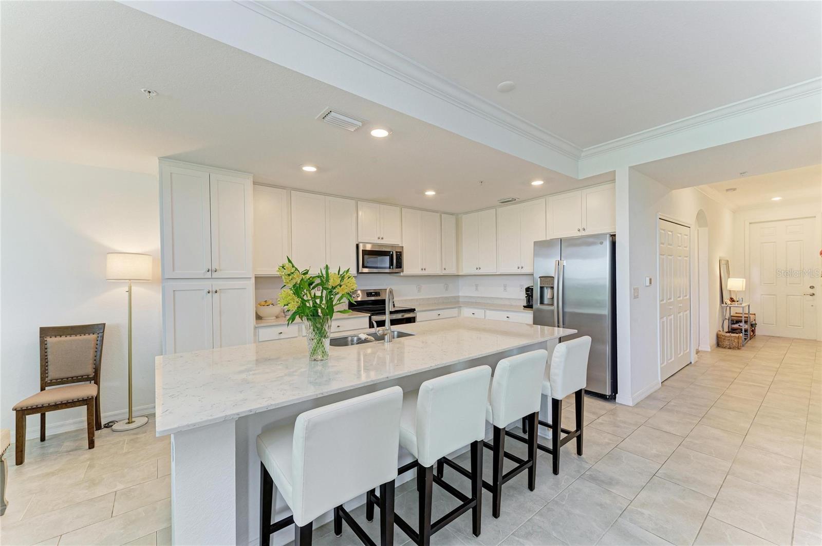 18008 GAWTHROP DR #302 — photo 31