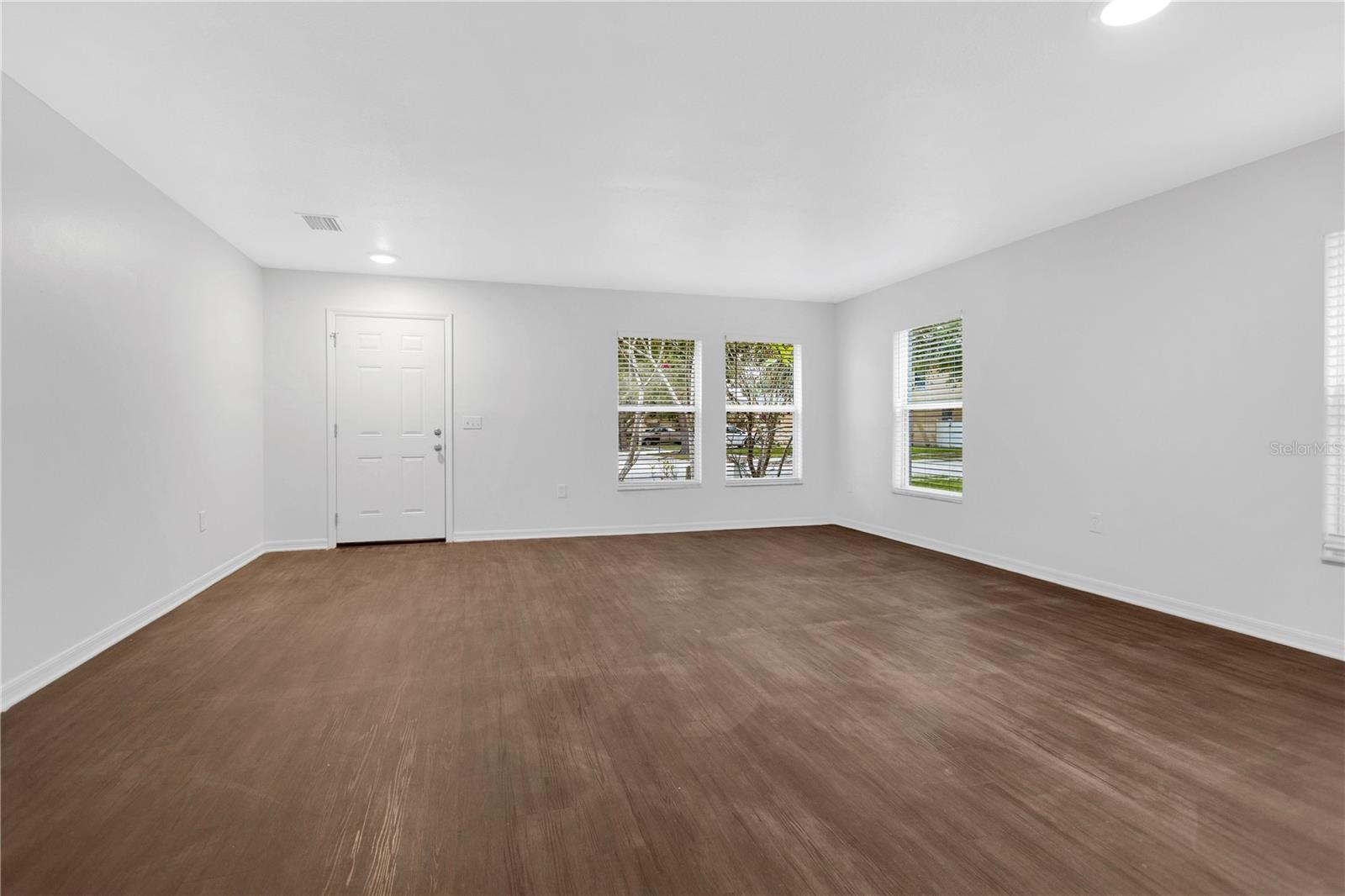 10414 BOYETTE CREEK BLVD — photo 3