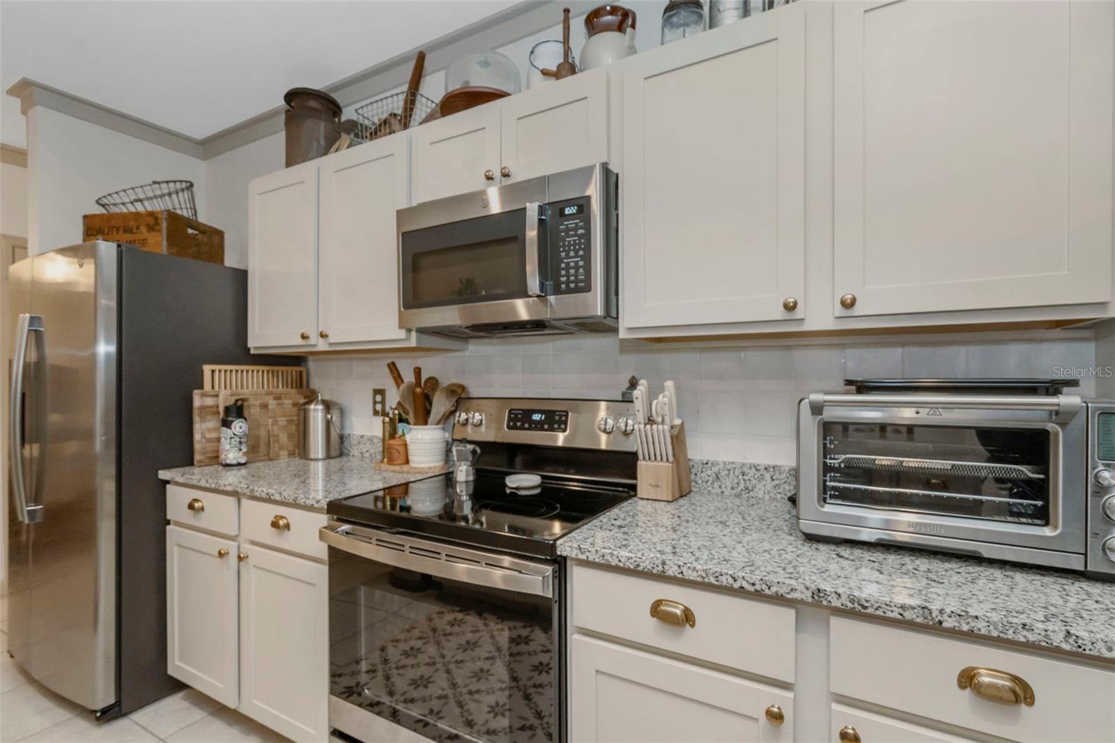 35088 JOMAR AVE — photo 9