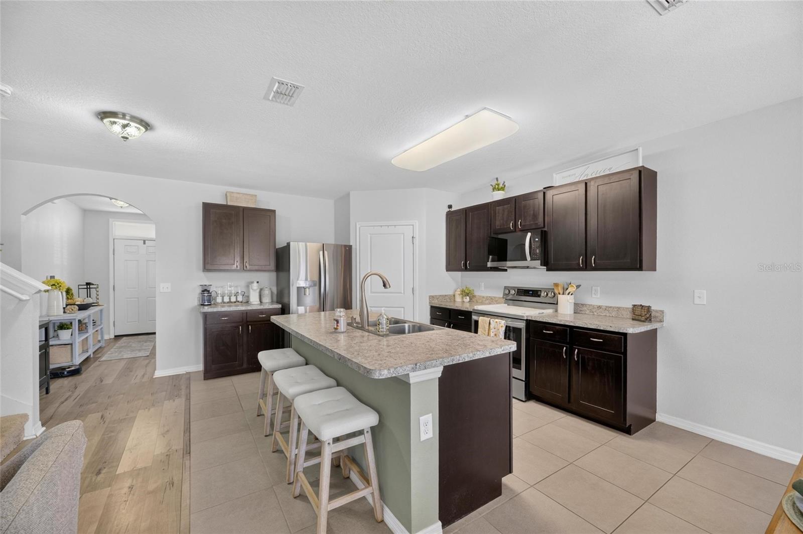 8115 HARWICH PORT LN — photo 8