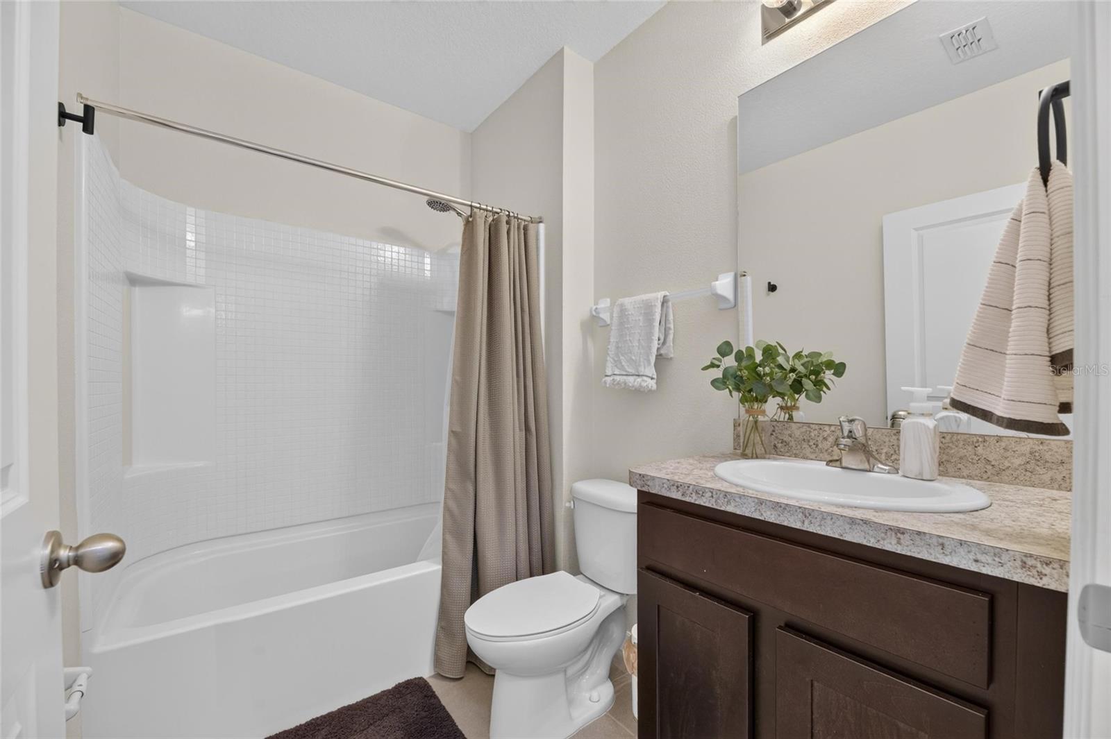 8115 HARWICH PORT LN — photo 17