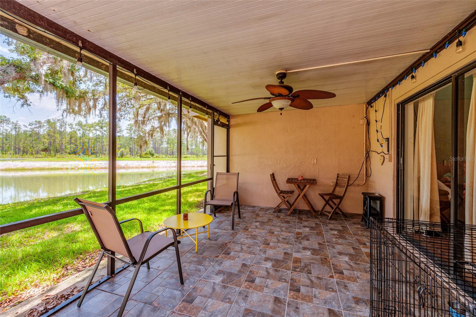 17557 FAIRMEADOW DR — photo 21