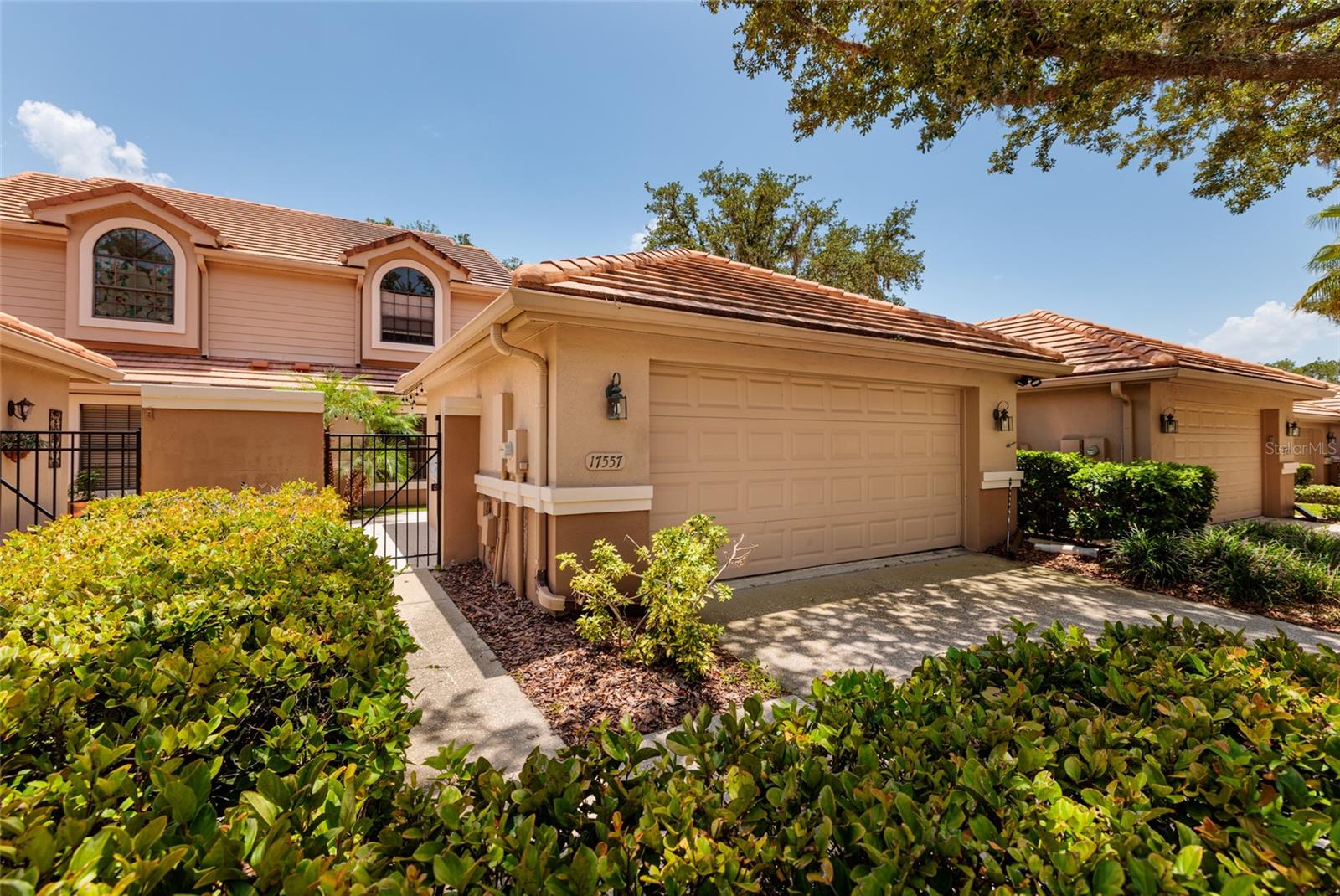 17557 FAIRMEADOW DR — photo 2
